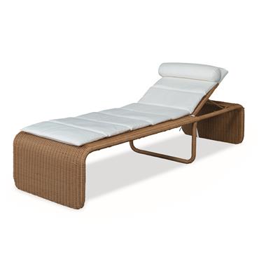 August Outdoor Chaise