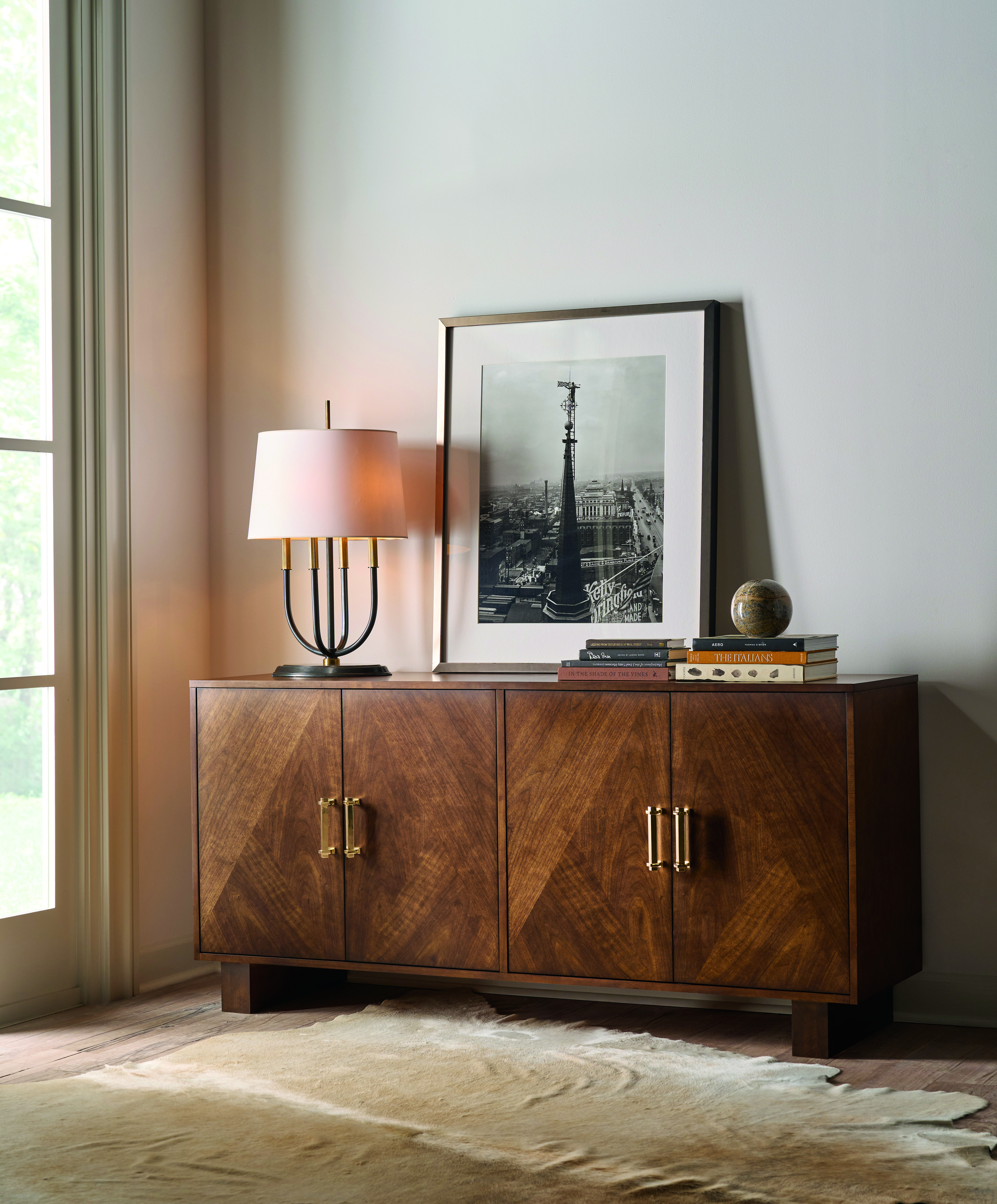 CR9-202 - Details I Four Door Low Credenza