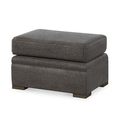 Classic Chesterfield Ottoman